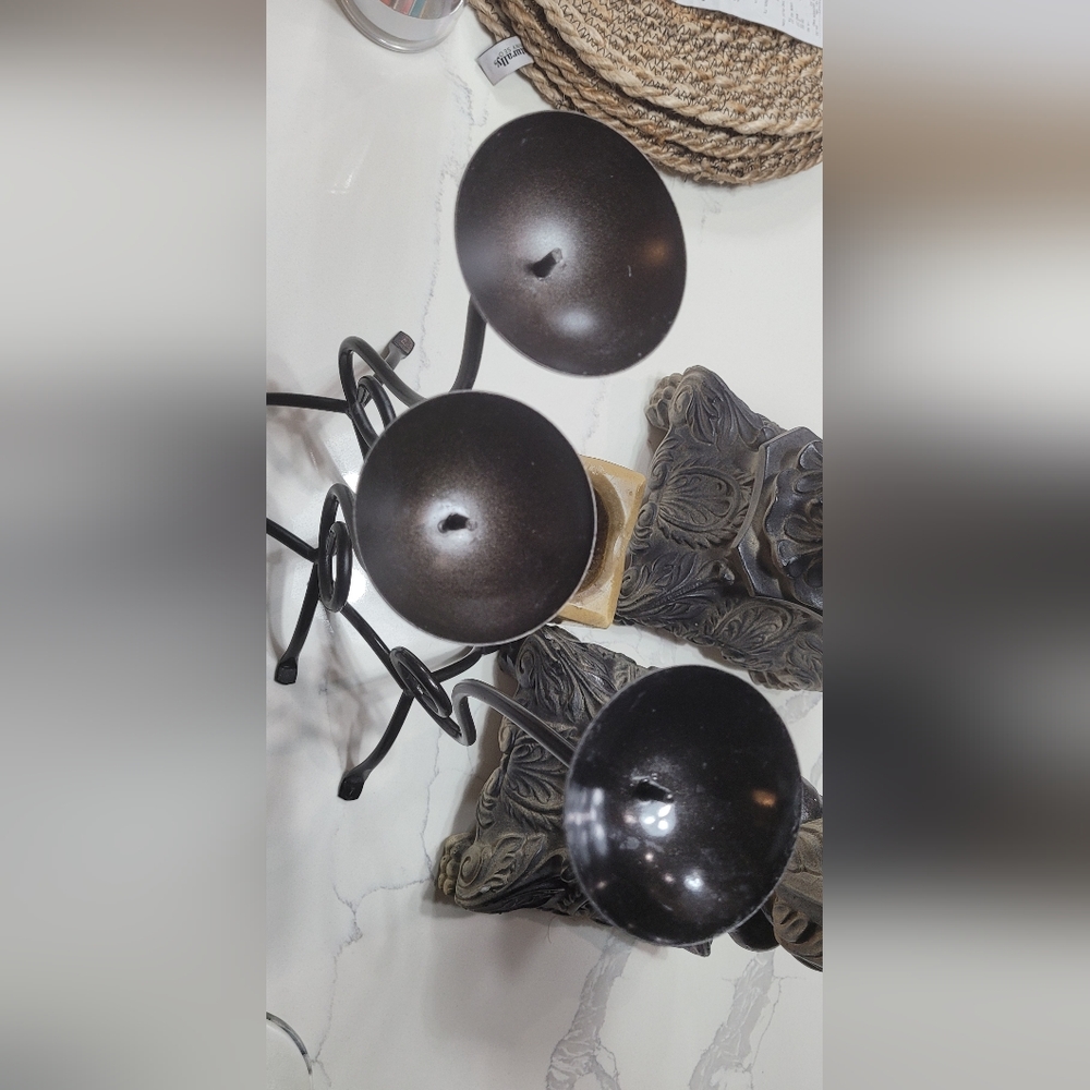 Set of 3 Tabletop Candle holders - Picture 3 of 7